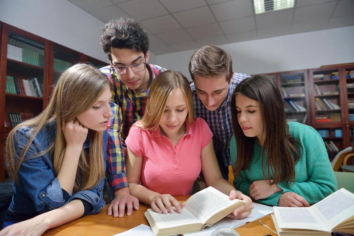 Group of readers discussing a book together
